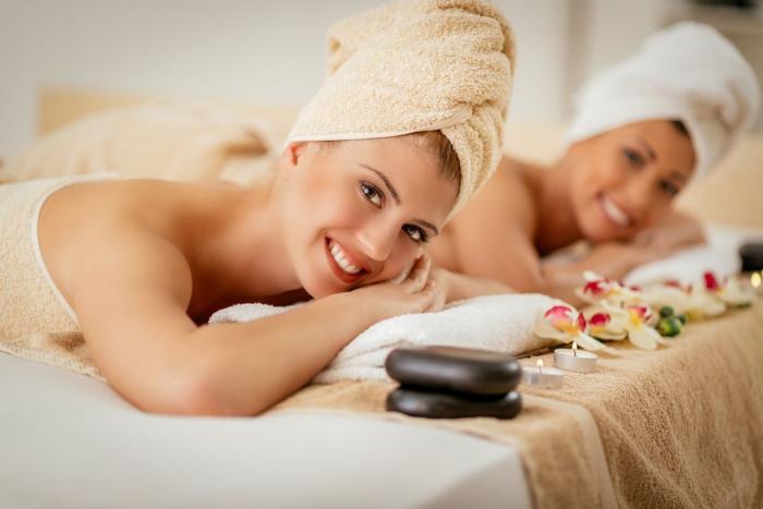 5 razones para visitar un spa con tus amigas 